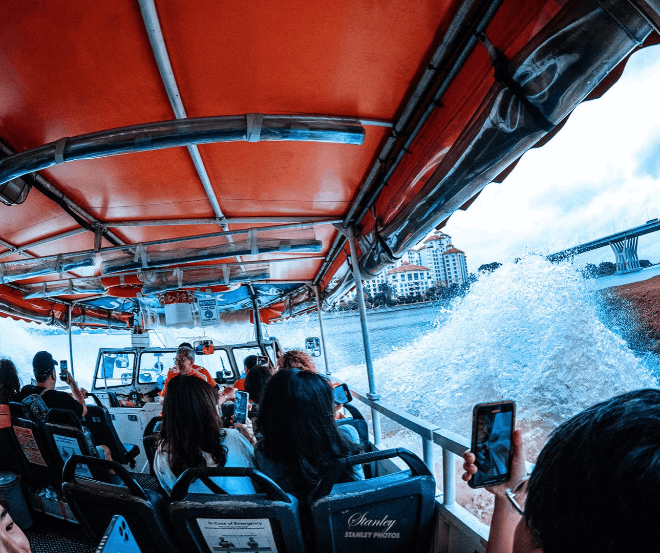 Splashing into 2026 on DUKW Tours with the all-in-one Singapore City Pass.