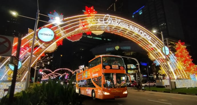 FunVee Singapore Christmas Light-up Tour 2023